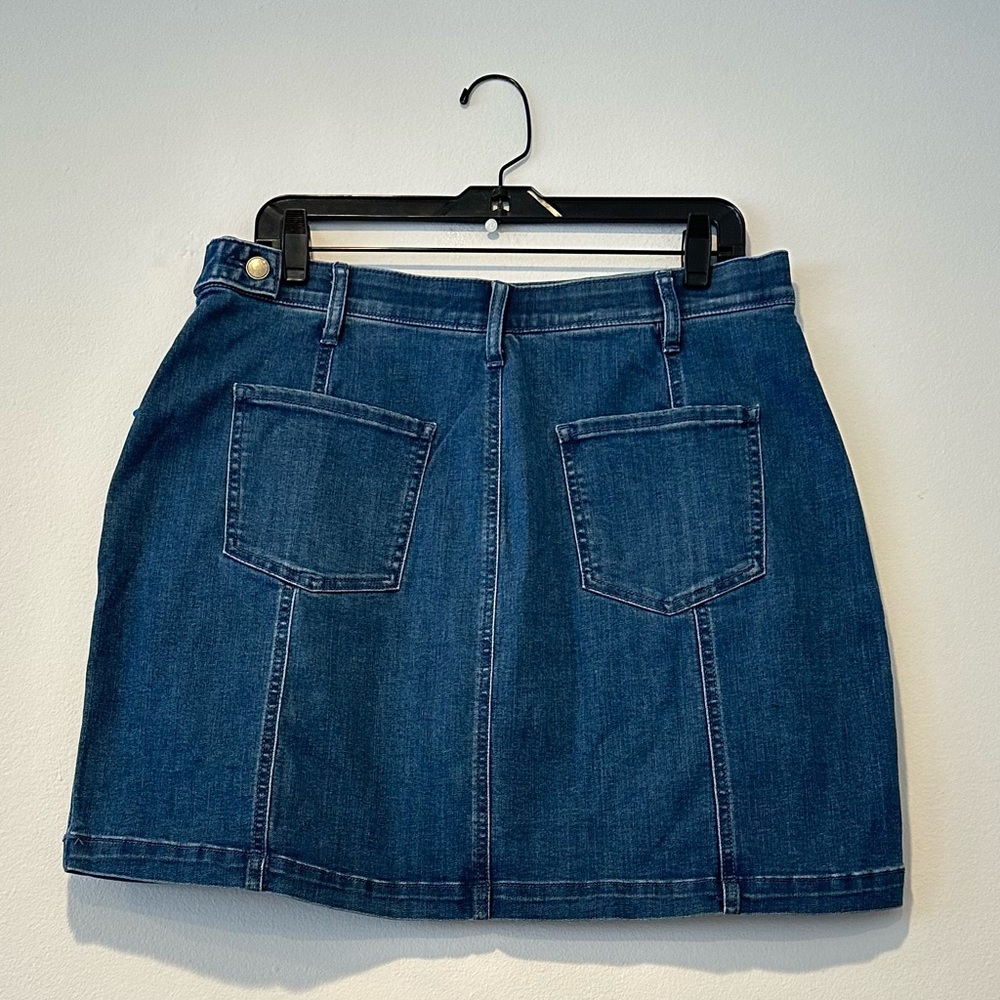 Briggs Women's Denim Skort - Picture 13 of 13